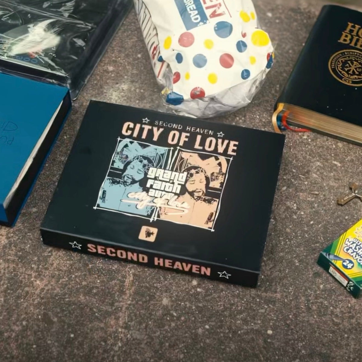 "CITY OF LOVE" TEE